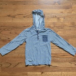 Boys hooded striped long sleeve shirt. Size S (6/7)